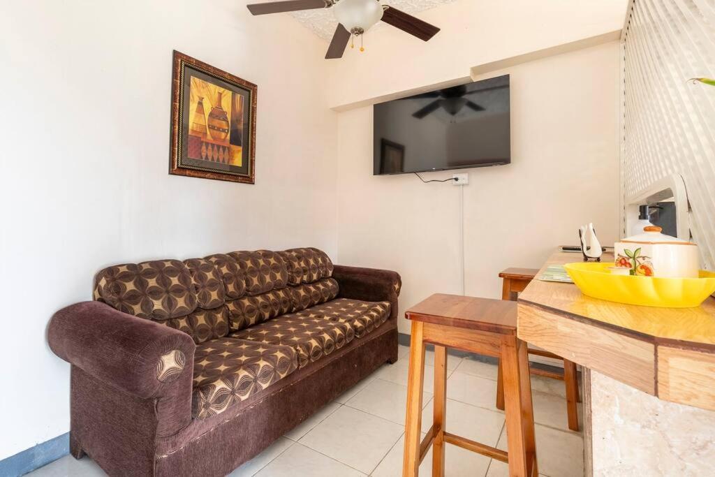 Shaw Park Gem Apt 12A Ocho Rios Zewnętrze zdjęcie