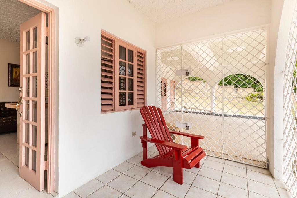 Shaw Park Gem Apt 12A Ocho Rios Zewnętrze zdjęcie